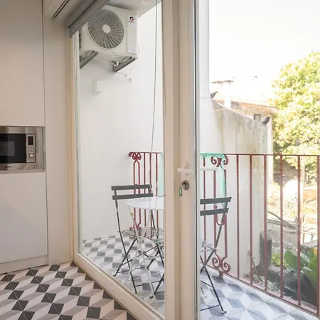 Modern Loft W Ac Downtown And Metro 아파트 포르투