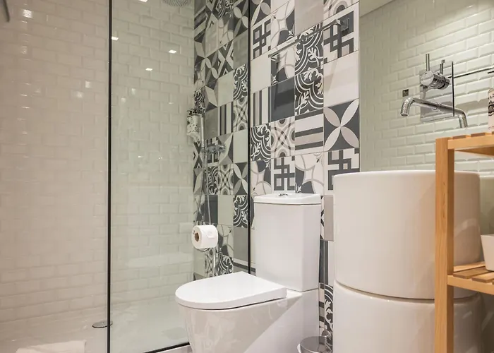 Modern Loft W Ac Downtown And Metro Oporto