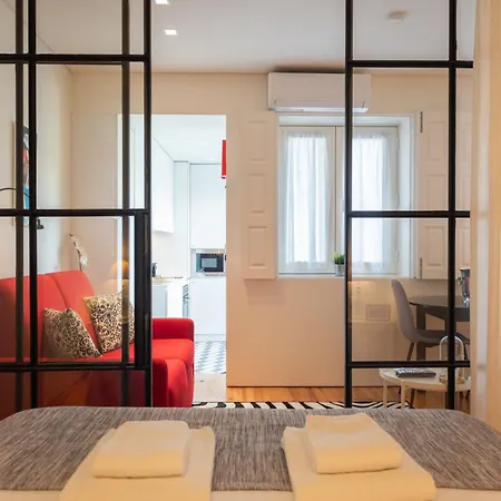 Modern Loft W Ac Downtown And Metro Oporto