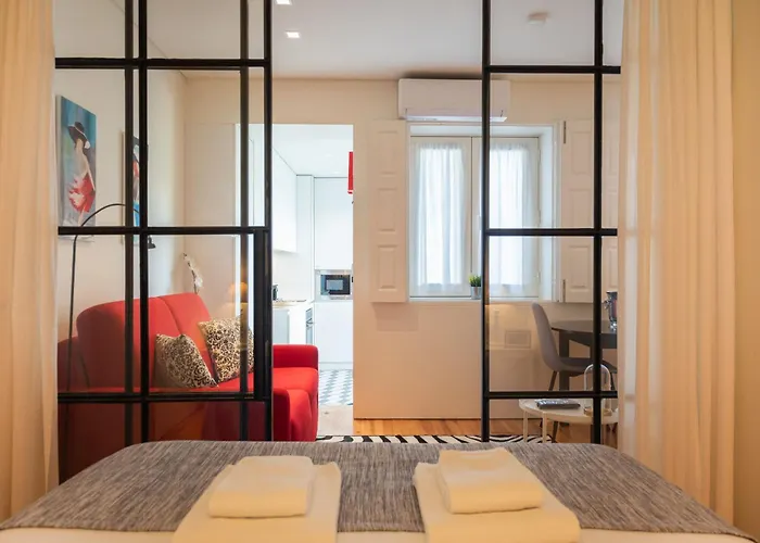 Modern Loft W Ac Downtown And Metro Oporto